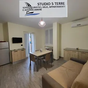 Puppo Apartment Corniglia